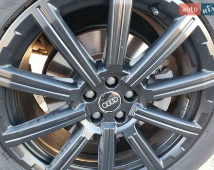 Синий Ауди Ку 7, объемом двигателя 3 л и пробегом 220 тыс. км за 26500 $, фото 13 на Automoto.ua