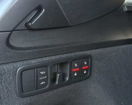 Синій Ауді Ку 7, об'ємом двигуна 3 л та пробігом 108 тис. км за 37000 $, фото 12 на Automoto.ua