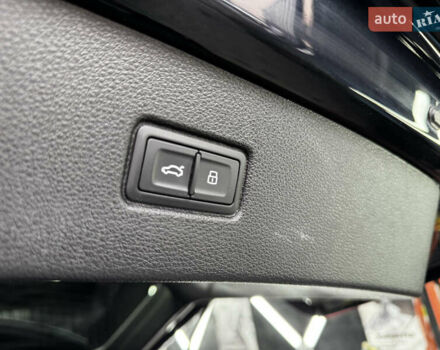 Ауди Ку 7 2016 в Киеве на Automoto.ua Синий Ауди Ку 7, объемом двигателя 3 л и пробегом 137 тыс. км за 30000 $, фото 78 на Automoto.ua