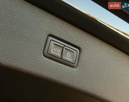 Ауди Ку 7 2016 в Харькове на Automoto.ua Синий Ауди Ку 7, объемом двигателя 3 л и пробегом 200 тыс. км за 28800 $, фото 11 на Automoto.ua