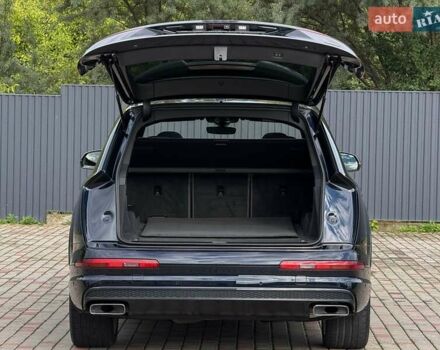Ауди Ку 7 2016 в Луцке на Automoto.ua Синий Ауди Ку 7, объемом двигателя 3 л и пробегом 199 тыс. км за 41999 $, фото 76 на Automoto.ua