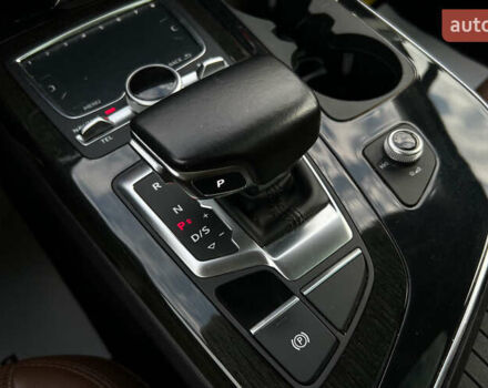 Синий Ауди Ку 7, объемом двигателя 3 л и пробегом 179 тыс. км за 32690 $, фото 24 на Automoto.ua