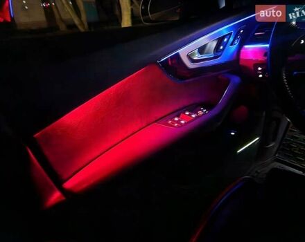 Синій Ауді Ку 7, об'ємом двигуна 3 л та пробігом 234 тис. км за 30000 $, фото 78 на Automoto.ua