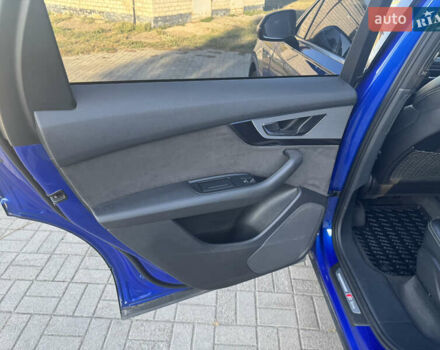 Синій Ауді Ку 7, об'ємом двигуна 3 л та пробігом 353 тис. км за 26000 $, фото 12 на Automoto.ua