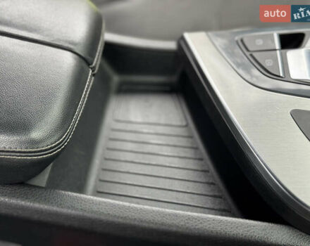 Синий Ауди Ку 7, объемом двигателя 3 л и пробегом 311 тыс. км за 36000 $, фото 34 на Automoto.ua