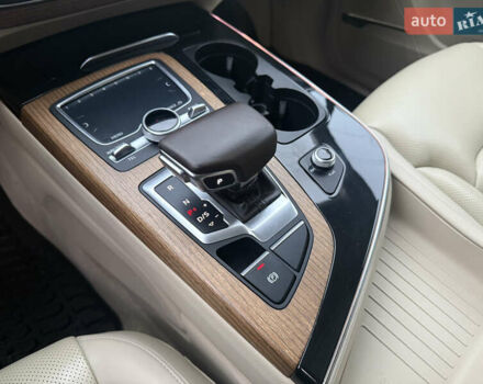 Синий Ауди Ку 7, объемом двигателя 3 л и пробегом 156 тыс. км за 23950 $, фото 86 на Automoto.ua