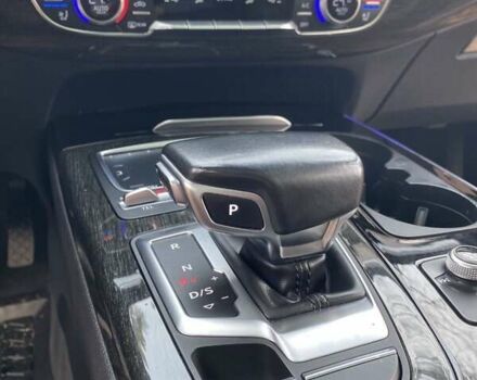 Синій Ауді Ку 7, об'ємом двигуна 3 л та пробігом 161 тис. км за 31151 $, фото 28 на Automoto.ua