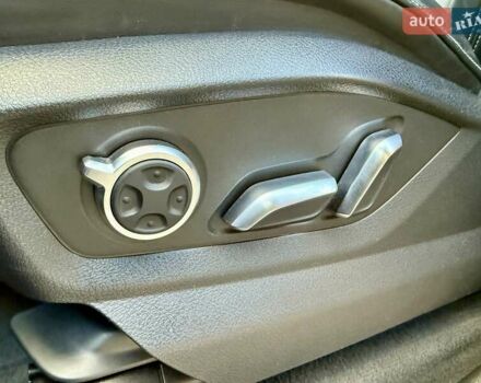 Синій Ауді Ку 7, об'ємом двигуна 2.97 л та пробігом 289 тис. км за 35900 $, фото 43 на Automoto.ua