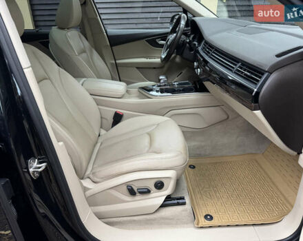 Синий Ауди Ку 7, объемом двигателя 3 л и пробегом 155 тыс. км за 29500 $, фото 35 на Automoto.ua