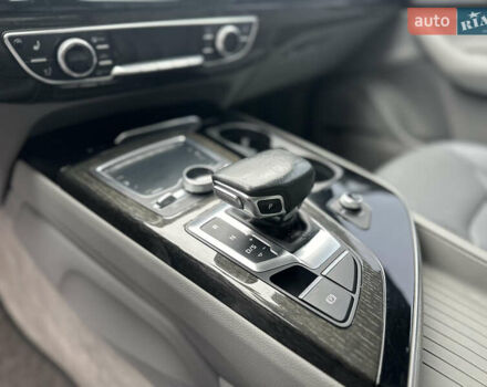 Синій Ауді Ку 7, об'ємом двигуна 3 л та пробігом 218 тис. км за 26500 $, фото 67 на Automoto.ua