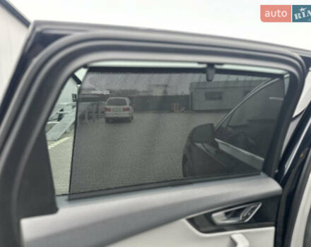 Синій Ауді Ку 7, об'ємом двигуна 3 л та пробігом 218 тис. км за 26500 $, фото 84 на Automoto.ua