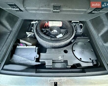 Синій Ауді Ку 7, об'ємом двигуна 2.97 л та пробігом 289 тис. км за 35900 $, фото 66 на Automoto.ua