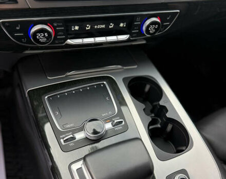 Синий Ауди Ку 7, объемом двигателя 3 л и пробегом 81 тыс. км за 31900 $, фото 26 на Automoto.ua