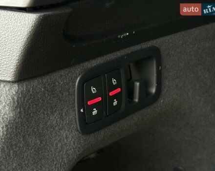 Синий Ауди Ку 7, объемом двигателя 3 л и пробегом 194 тыс. км за 27500 $, фото 19 на Automoto.ua