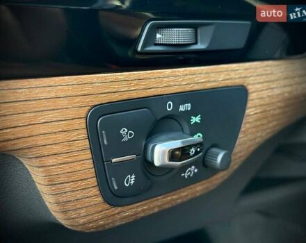 Синій Ауді Ку 7, об'ємом двигуна 2 л та пробігом 258 тис. км за 19950 $, фото 20 на Automoto.ua