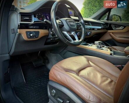 Синій Ауді Ку 7, об'ємом двигуна 2 л та пробігом 258 тис. км за 19950 $, фото 21 на Automoto.ua