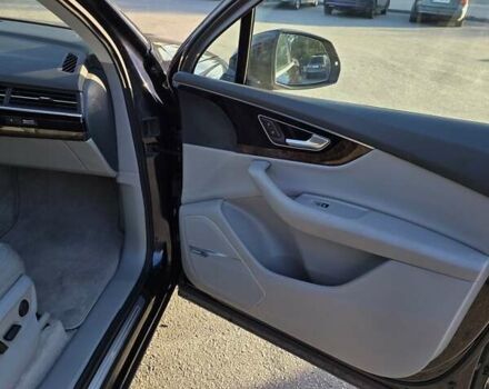 Синий Ауди Ку 7, объемом двигателя 3 л и пробегом 111 тыс. км за 31000 $, фото 28 на Automoto.ua