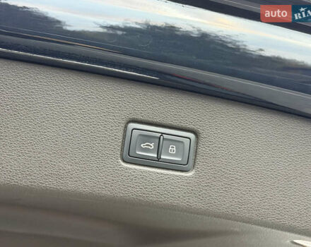 Синий Ауди Ку 7, объемом двигателя 3 л и пробегом 132 тыс. км за 33333 $, фото 9 на Automoto.ua