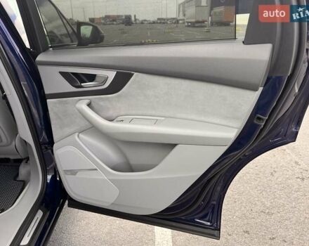 Синій Ауді Ку 7, об'ємом двигуна 3 л та пробігом 217 тис. км за 44000 $, фото 73 на Automoto.ua