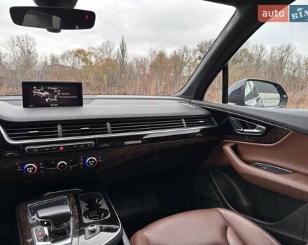 Синій Ауді Ку 7, об'ємом двигуна 3 л та пробігом 158 тис. км за 26800 $, фото 18 на Automoto.ua