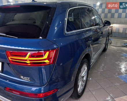 Синій Ауді Ку 7, об'ємом двигуна 3 л та пробігом 106 тис. км за 31400 $, фото 10 на Automoto.ua