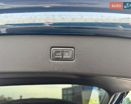 Синій Ауді Ку 7, об'ємом двигуна 3 л та пробігом 174 тис. км за 30500 $, фото 48 на Automoto.ua