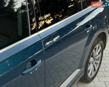 Синій Ауді Ку 7, об'ємом двигуна 1.98 л та пробігом 133 тис. км за 27900 $, фото 6 на Automoto.ua