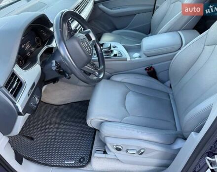 Синій Ауді Ку 7, об'ємом двигуна 3 л та пробігом 217 тис. км за 44000 $, фото 44 на Automoto.ua