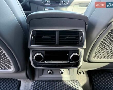 Синій Ауді Ку 7, об'ємом двигуна 3 л та пробігом 217 тис. км за 44000 $, фото 48 на Automoto.ua