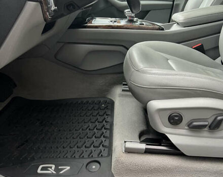 Синий Ауди Ку 7, объемом двигателя 3 л и пробегом 147 тыс. км за 35000 $, фото 11 на Automoto.ua