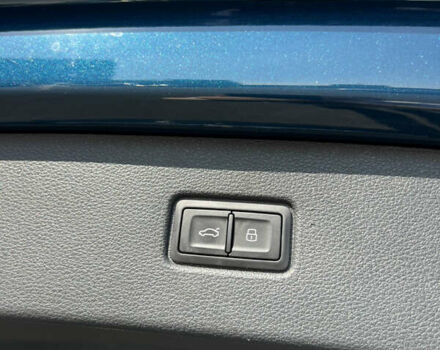 Синий Ауди Ку 7, объемом двигателя 1.98 л и пробегом 106 тыс. км за 28900 $, фото 33 на Automoto.ua