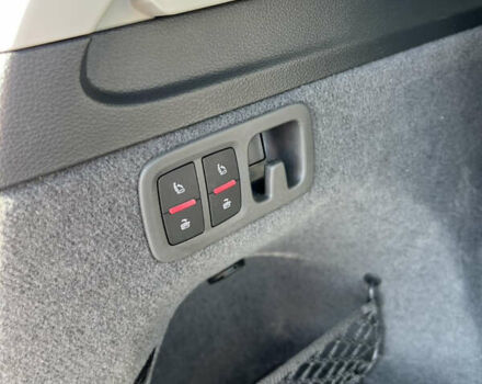 Синий Ауди Ку 7, объемом двигателя 1.98 л и пробегом 106 тыс. км за 28900 $, фото 32 на Automoto.ua