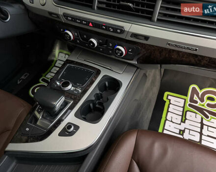 Синій Ауді Ку 7, об'ємом двигуна 1.98 л та пробігом 71 тис. км за 33000 $, фото 52 на Automoto.ua