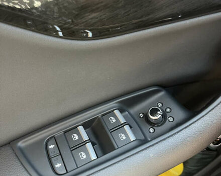 Синий Ауди Ку 7, объемом двигателя 1.98 л и пробегом 85 тыс. км за 45000 $, фото 28 на Automoto.ua