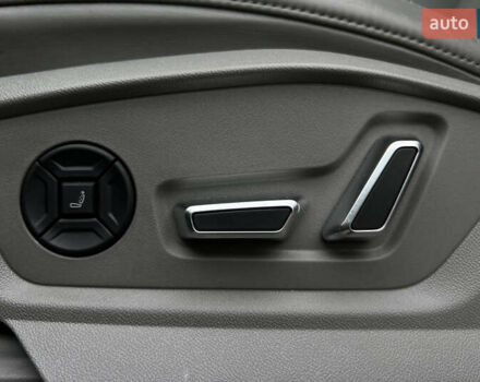 Синій Ауді Ку 7, об'ємом двигуна 3 л та пробігом 54 тис. км за 57999 $, фото 18 на Automoto.ua