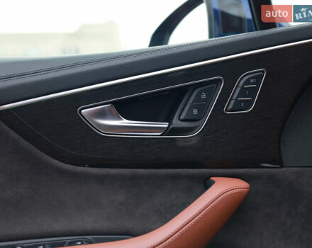 Синій Ауді Ку 7, об'ємом двигуна 3 л та пробігом 94 тис. км за 72500 $, фото 13 на Automoto.ua