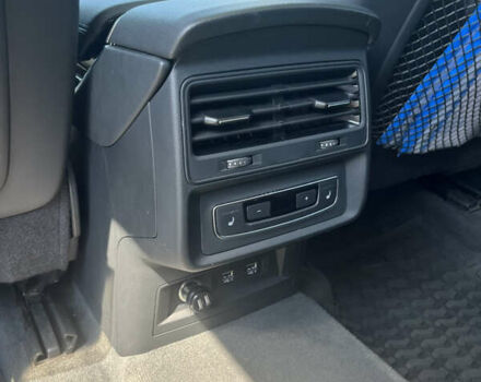 Синий Ауди Ку 7, объемом двигателя 1.98 л и пробегом 85 тыс. км за 45000 $, фото 19 на Automoto.ua