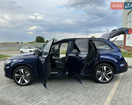 Синій Ауді Ку 7, об'ємом двигуна 3 л та пробігом 142 тис. км за 43999 $, фото 80 на Automoto.ua