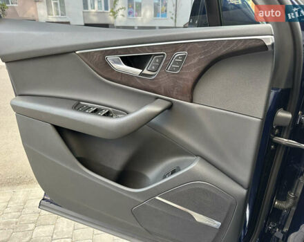 Синій Ауді Ку 7, об'ємом двигуна 3 л та пробігом 142 тис. км за 43999 $, фото 60 на Automoto.ua