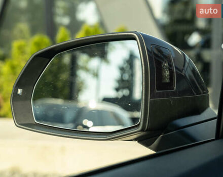 Синій Ауді Ку 7, об'ємом двигуна 1.98 л та пробігом 31 тис. км за 55900 $, фото 20 на Automoto.ua