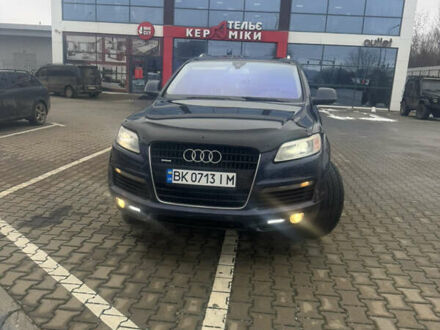 Синий Ауди Ку 7, объемом двигателя 4.16 л и пробегом 233 тыс. км за 10800 $, фото 1 на Automoto.ua