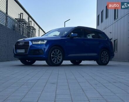 Синий Ауди Ку 7, объемом двигателя 2.97 л и пробегом 263 тыс. км за 40000 $, фото 1 на Automoto.ua