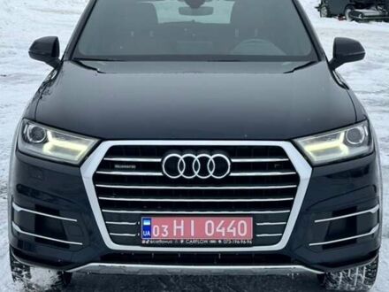 Синий Ауди Ку 7, объемом двигателя 2 л и пробегом 163 тыс. км за 25800 $, фото 1 на Automoto.ua