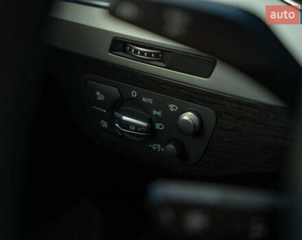 Зелений Ауді Ку 7, об'ємом двигуна 3 л та пробігом 69 тис. км за 36500 $, фото 18 на Automoto.ua