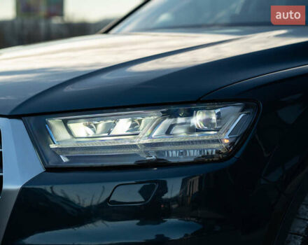 Зелений Ауді Ку 7, об'ємом двигуна 3 л та пробігом 69 тис. км за 36500 $, фото 14 на Automoto.ua