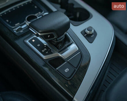 Зелений Ауді Ку 7, об'ємом двигуна 3 л та пробігом 69 тис. км за 36500 $, фото 30 на Automoto.ua