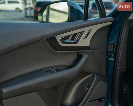 Зелений Ауді Ку 7, об'ємом двигуна 3 л та пробігом 69 тис. км за 36500 $, фото 38 на Automoto.ua