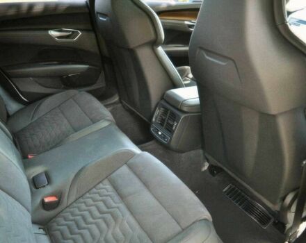 Белый Ауди Кватро, объемом двигателя 0 л и пробегом 23 тыс. км за 22000 $, фото 10 на Automoto.ua