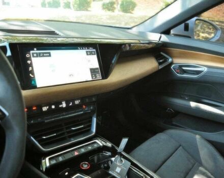 Белый Ауди Кватро, объемом двигателя 0 л и пробегом 23 тыс. км за 22000 $, фото 8 на Automoto.ua