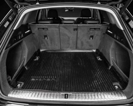 Чорний Ауді Quattro, об'ємом двигуна 0 л та пробігом 94 тис. км за 28000 $, фото 5 на Automoto.ua